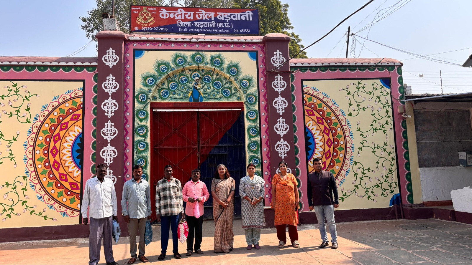 🏆✅ देश का पहला राज्य MP! जनजातीय गौरव दिवस पर आजीवन कारावास पाए 32 बंदियों को मिली रिहाई, बड़वानी जेल से 4 ने देखी आज़ादी की हवा! 🔓